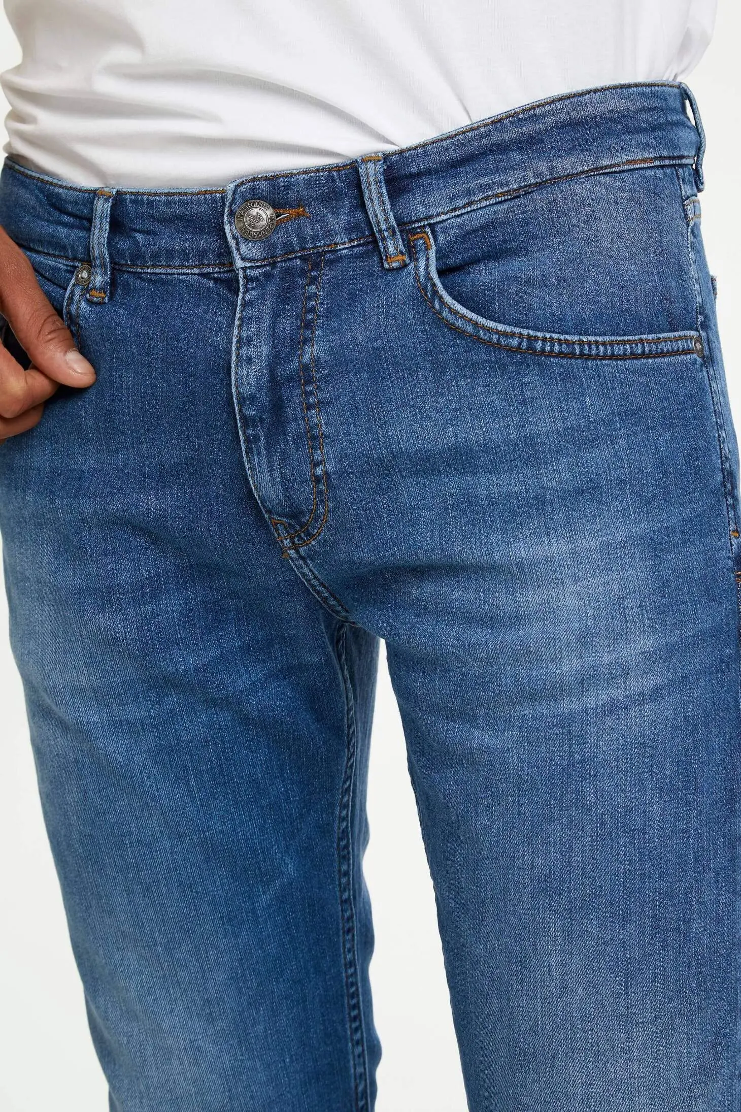 Джинсы slim fit мужские
